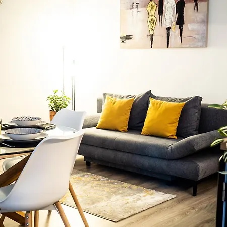 Apartment D52 - New In Downtown Budapest