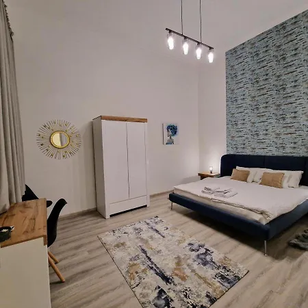 Apartment D52 - New In Downtown Budapest